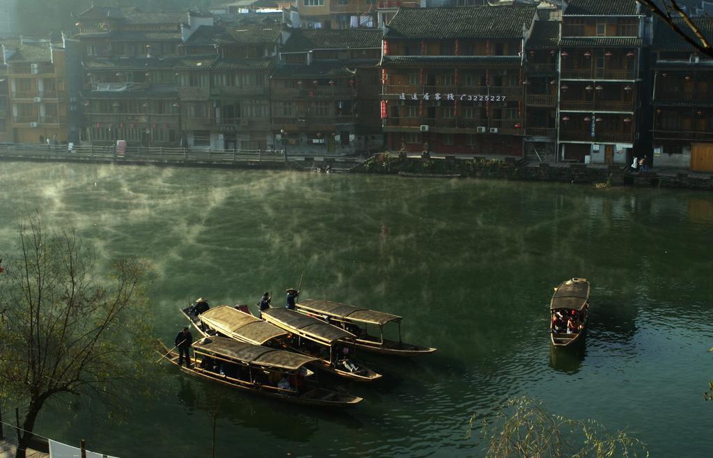 Xiao Lan Ren Exquisite Hostel Fenghuang Exteriör bild